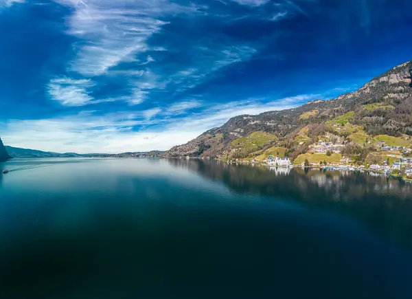 Veduta Aerea Panoramica Del Villaggio Vitznau Sul Lago Lucerna Nella — Foto Stock