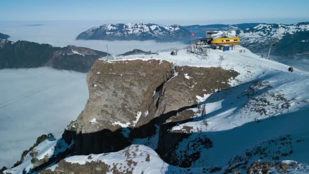 Воздушные Беспилотники Лыжных Трассах Стусе Швейцария — стоковое видео