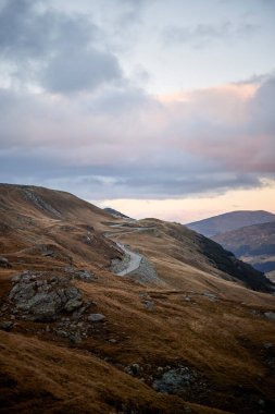 2000 metreden fazla güzel sonbahar dağ manzarası