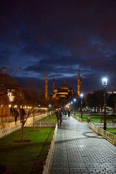 Istambul Turquia Novembro 2022 Imagens Noturnas Das Ruas Antigo Centro — Fotografia de Stock