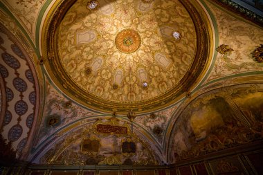 İstanbul, Türkiye, 28 Kasım 2022. Topkapı Sarayı & Harem, Plat, Binalar ve Müzeler içinden görüntüler.