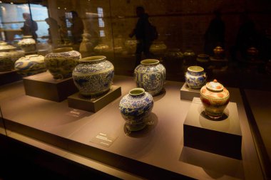 İstanbul, Türkiye, 28 Kasım 2022. Topkapı Sarayı & Harem, Plat, Binalar ve Müzeler içinden görüntüler.