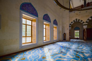 İstanbul Türkiye, 29 Kasım 2022, Camlica Camii, iç mekan görüntüleri, Camlica şu anda muhteşem mimarisi ile İstanbul 'un en büyük camii..