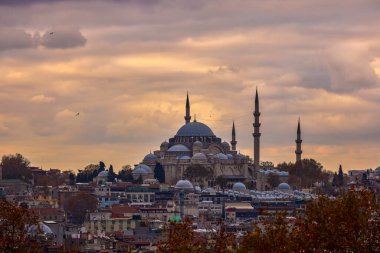 İstanbul Türkiye 29 Kasım 2022 Yeni ve eski kente ait görüntüler