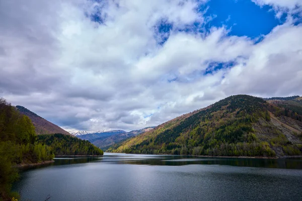 Landschaft Mit See Und Berg Den Karpaten Rumäniens — Stockfoto