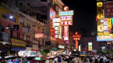 Bangkok Tayland, 21 Mayıs 2023. Çin Mahallesi gece görüntüleri, şehrin gece hayatı..