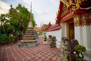Bangkok Tayland 22 Mayıs 2023 Wat Phois, Bangkok Phra Nakhon bölgesinde bir Budist tapınak kompleksi.