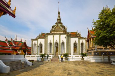 Bangkok, Tayland 23 Mayıs 2023. Grand Palace, Bangkok, Tayland 'ın göbeğinde bulunan bir binalar kompleksidir. Saray, Siyam Kralları 'nın resmi ikametgahı olmuştur..