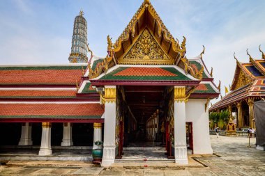Bangkok, Tayland 23 Mayıs 2023. Grand Palace, Bangkok, Tayland 'ın göbeğinde bulunan bir binalar kompleksidir. Saray, Siyam Kralları 'nın resmi ikametgahı olmuştur..