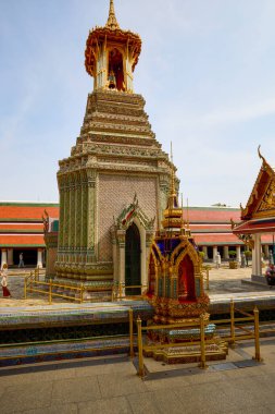 Bangkok, Tayland 23 Mayıs 2023. Grand Palace, Bangkok, Tayland 'ın göbeğinde bulunan bir binalar kompleksidir. Saray, Siyam Kralları 'nın resmi ikametgahı olmuştur..