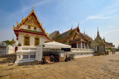 Bangkok, Tayland 23 Mayıs 2023. Grand Palace, Bangkok, Tayland 'ın göbeğinde bulunan bir binalar kompleksidir. Saray, Siyam Kralları 'nın resmi ikametgahı olmuştur..