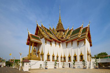 Bangkok, Tayland 23 Mayıs 2023. Grand Palace, Bangkok, Tayland 'ın göbeğinde bulunan bir binalar kompleksidir. Saray, Siyam Kralları 'nın resmi ikametgahı olmuştur..