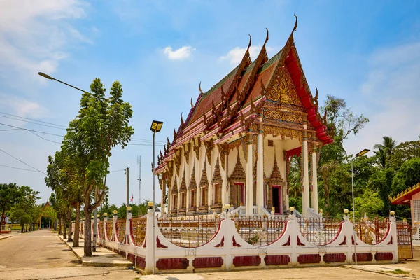 Damnoen Saduak Tailândia Maio 2023 Imagens Damnoen Saduak Com Templos — Fotografia de Stock