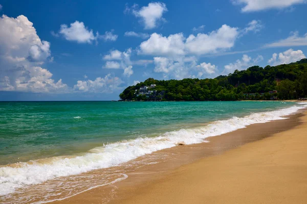 Hermoso Paisaje Con Playa Phuket Tailandia Desde Mar Andamán —  Fotos de Stock
