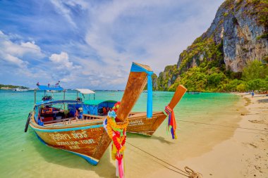 Phuket Tayland 26 Mayıs 2023. Phi Phi Adaları Tur Resimleri, Seyahat Manzarası.