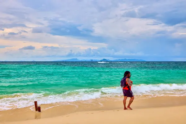 泰国普吉2023年5月26日 菲菲群岛旅游图片 旅游景点 — 图库照片