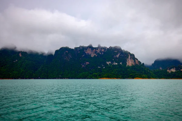 Landschap Uit Thailand Khao Sok National Park Een Regenachtige Dag — Stockfoto