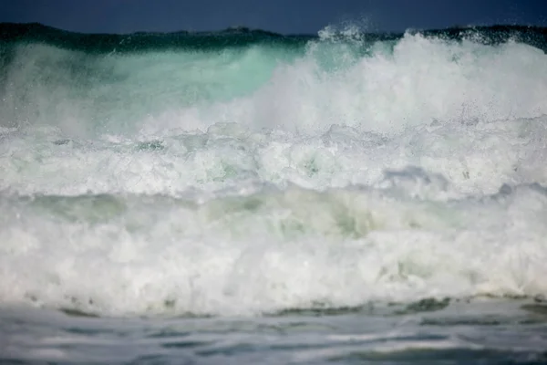바람이 해안에 파도와 추상적인 — 스톡 사진