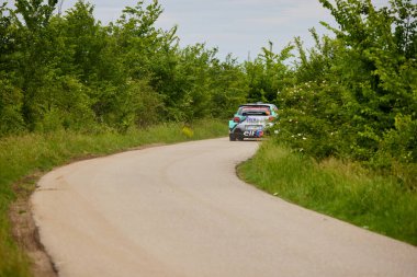 Albota, Arges Romania 09 Mayıs 2024, Arges Rallisi, rotanın ilk aşamasından görüntüler.