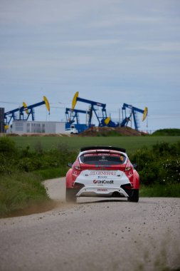 Albota, Arges Romania 09 Mayıs 2024, Arges Rallisi, rotanın ilk aşamasından görüntüler.