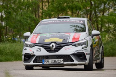 Albota, Arges Romania 09 Mayıs 2024, Arges Rallisi, rotanın ilk aşamasından görüntüler.