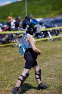 Mioveni Arges Romanya 15 Haziran 2024: (CF Moto Festivali) motosiklet yarışmacılarının dünya rekorunun kırıldığı törenden görüntüler.