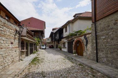 Nessebar Bulgaristan 30 Ağustos 2024 tarihinde, kültür ve mimari karışımı bir şehir olan Nessebar Bulgaristan 'ın eski tarihi merkezinden görüntüler.