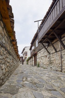 Nessebar Bulgaristan 30 Ağustos 2024 tarihinde, kültür ve mimari karışımı bir şehir olan Nessebar Bulgaristan 'ın eski tarihi merkezinden görüntüler.