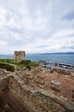 Nessebar Bulgaristan 30 Ağustos 2024 tarihinde, kültür ve mimari karışımı bir şehir olan Nessebar Bulgaristan 'ın eski tarihi merkezinden görüntüler.