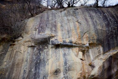 Corbi de Piatra, Romanya 'nın başkenti Muscel' de yer alan ve 23 Haziran 1512 tarihli antik bir manastır.