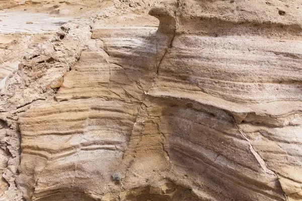 Gran Canaria, Las Palmas de Gran Canaria kıyısındaki El Confital plajındaki kayaların dokusu.