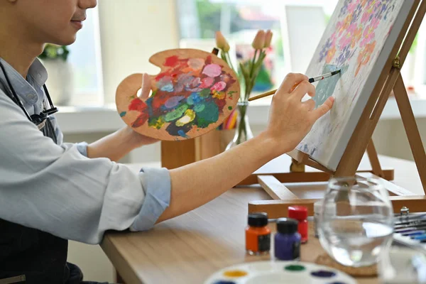 Gesneden Beeld Van Kunstenaar Hand Hand Palet Schilderij Doek Met — Stockfoto