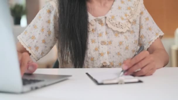 Shot Slow Motion Female Freelancer Searching Information Laptop Making Notes — Stok Video