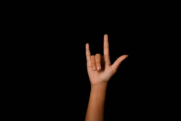 Hand Visar Jag Älskar Dig Amerikanskt Teckenspråk Svart Bakgrund Kärlek — Stockfoto