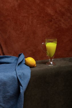 Limonlu ve limonlu sakin bir hayat