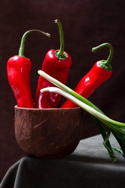 Kırmızı biberli ve soğanlı bir hayat.