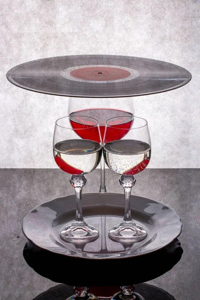Still Life Glass Red Wine Vinyl Records — Stock Photo, Image