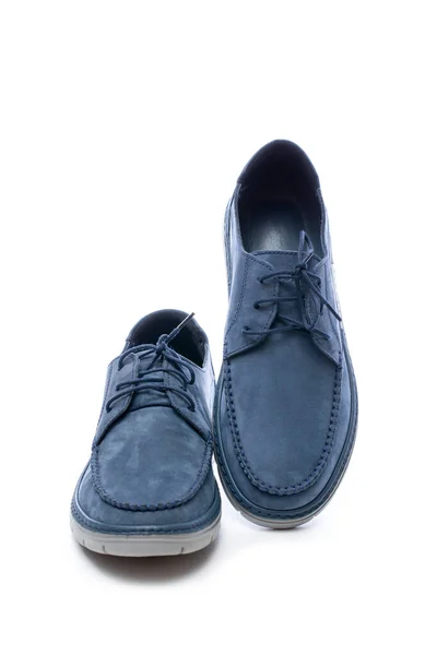 Deri Erkek Ayakkabı Beyaz Zemin Üzerine Mavi — Stok fotoğraf