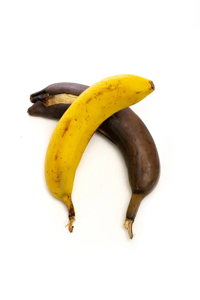 Amarelo Maduro Marrom Bananas Maduras Sobre Fundo Branco — Fotografia de Stock
