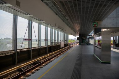 Viyana, Avusturya - 14 Haziran 2023: Viyana 'daki Aspernstrasse metro istasyonunun görüntüsü