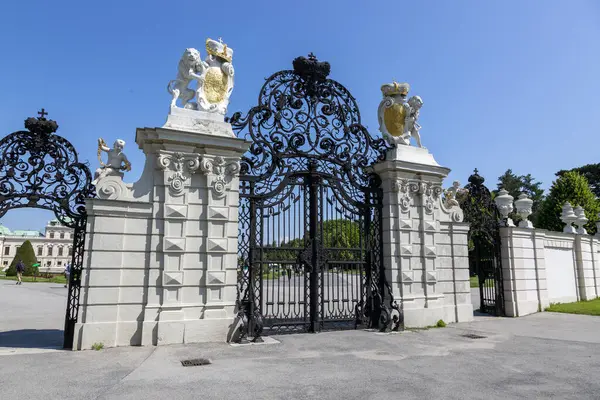 Viena Áustria Junho 2023 Portões Belvedere Complexo Histórico Edifícios Viena — Fotografia de Stock