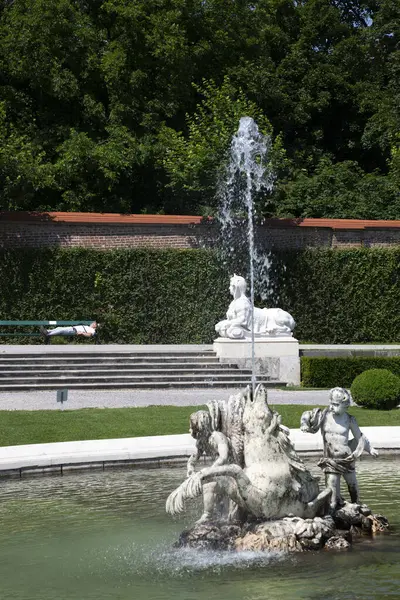 Wien Österrike Juni 2023 Fontäner Grund Belvedere Garden Wien — Stockfoto