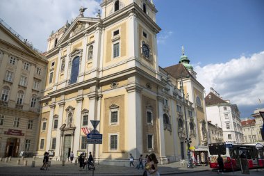 Viyana, Avusturya - 16 Haziran 2023: Schottenkirche Kilisesi