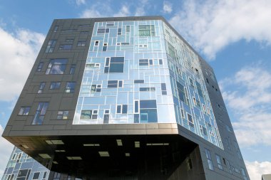 Viyana, Avusturya - 16 Haziran 2023: Viyana Ekonomi ve İş Üniversitesi Akademik Binası