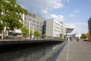 Viyana, Avusturya - 16 Haziran 2023: Viyana Ekonomi ve İş Üniversitesi Akademik Binası