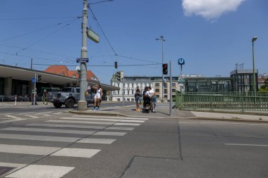 Viyana, Avusturya - 18 Haziran 2023: Viyana sokaklarından birinin manzarası