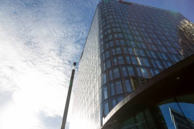 Viyana, Avusturya - 14 Şubat 2023: Avusturya başkenti Viyana 'nın Merkez İstasyonu yakınlarındaki modern mimarisi