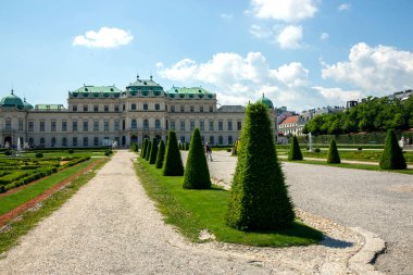 Viyana, Avusturya - 15 Haziran 2023: Viyana 'daki Belvedere Bahçeleri manzarası