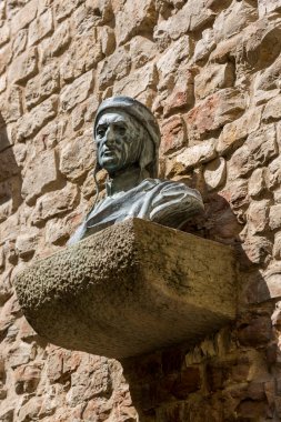 Floransa, İtalya - 21 Ağustos 2019: İtalyan şair, düşünür ve ilahiyatçı Dante Alighieri Floransa 'da tutuklandı