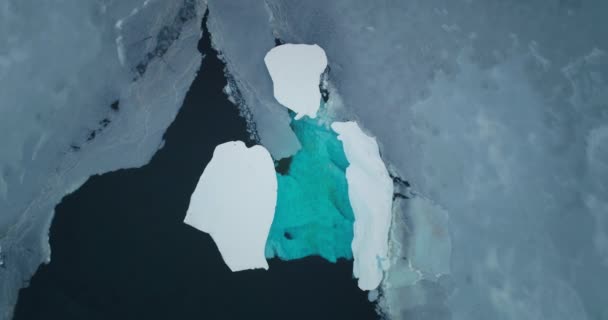 Ledovce Antarktidy Tyrkysovou Vodou Shora Dolů Leteckým Výhledem Tající Ledovec — Stock video